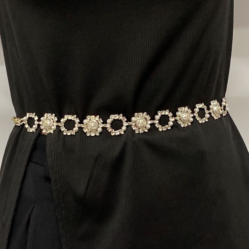 Ch**el waist chain